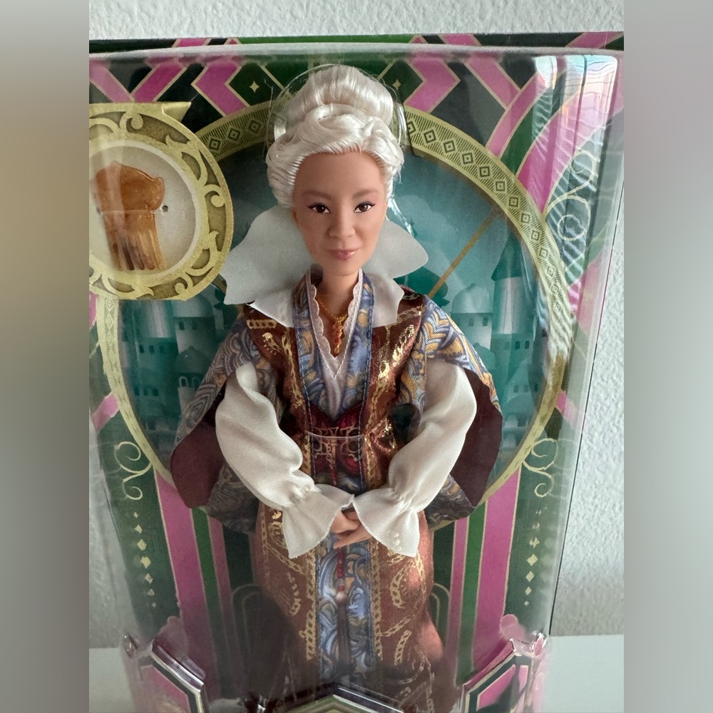 Mattel Wicked Madame Morrible 11’ Doll- - Picture 2 of 4
